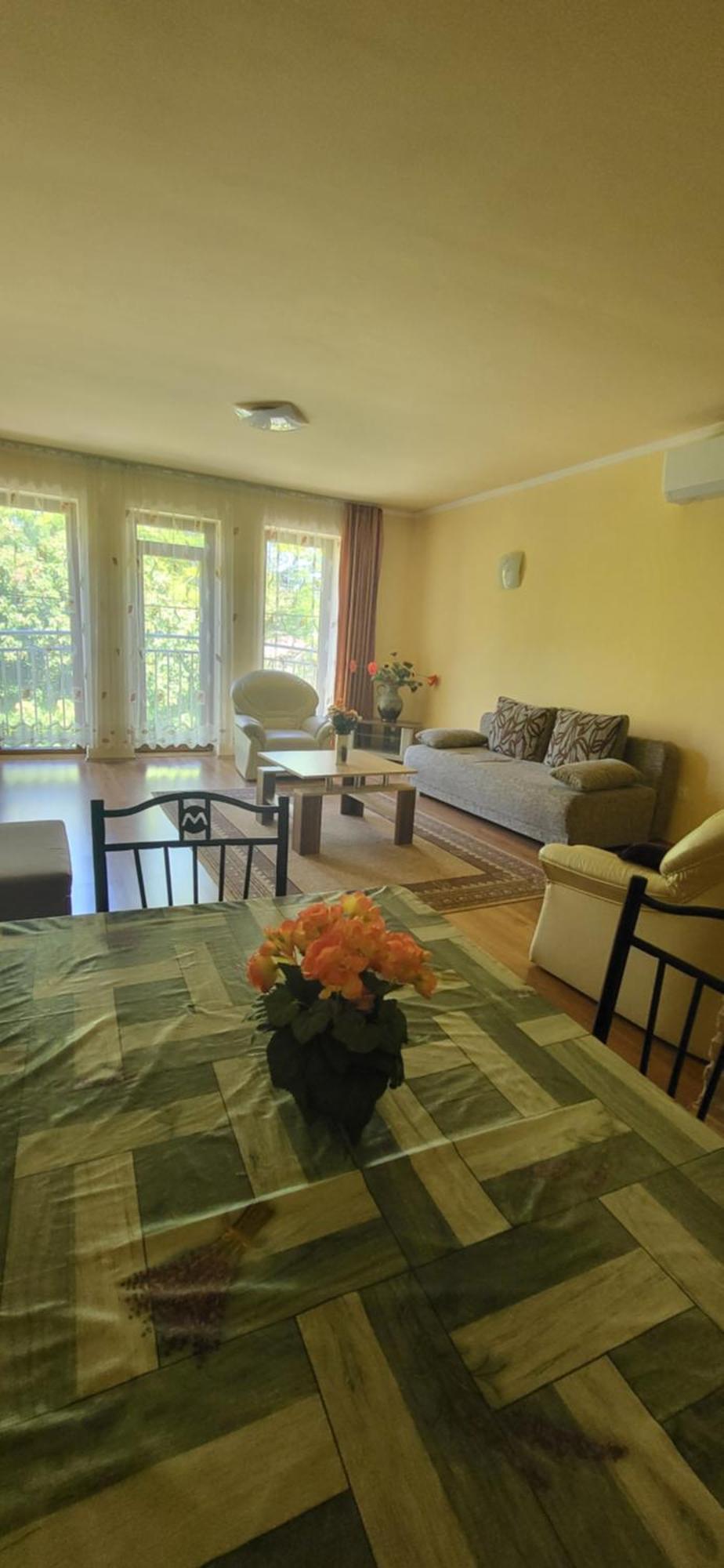 Bástya Apartmanház Sárvár Exterior foto